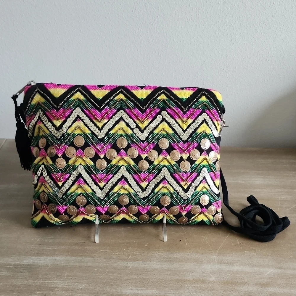 Bohemian Colorful Zigzag Embroidered Crossbody Clutch with Tassel